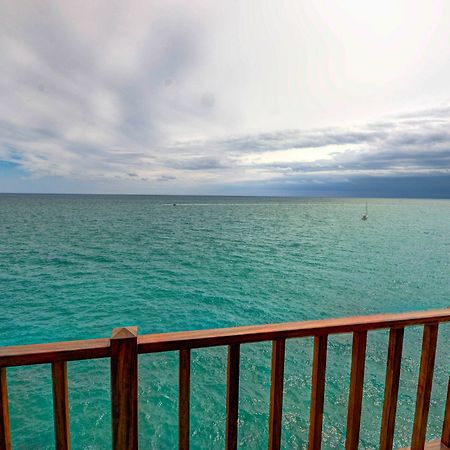 The Magic Sea Front Apartman Sitges Kültér fotó
